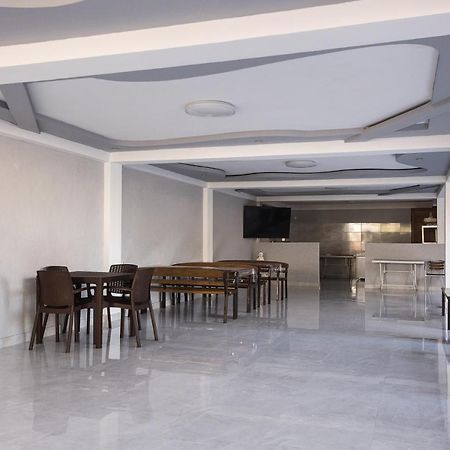Отель "Дея" Γκάγκρα Εξωτερικό φωτογραφία